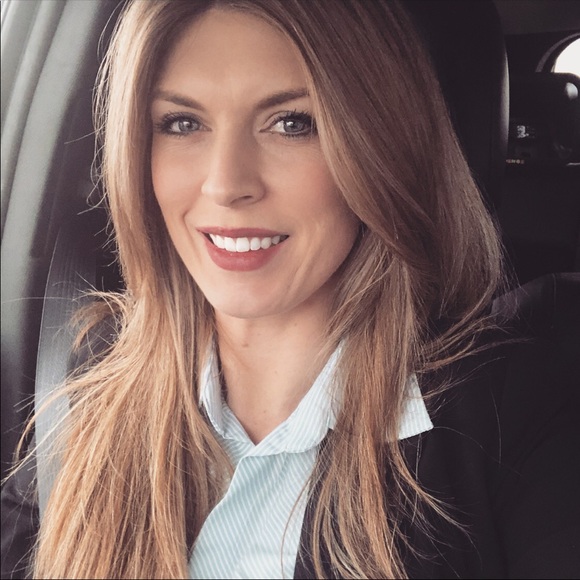 Meet your Posher, Krystal - Picture 1 of 1